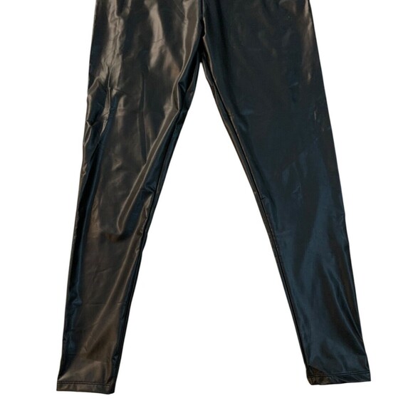 Streetwear Society Women size L Black High Waist Pull On Faux Leather Pants - Picture 6 of 9